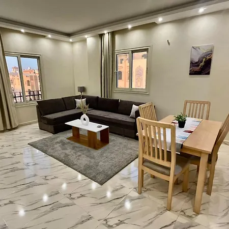 Family Apartment Near Auc Cairo Exterior photo